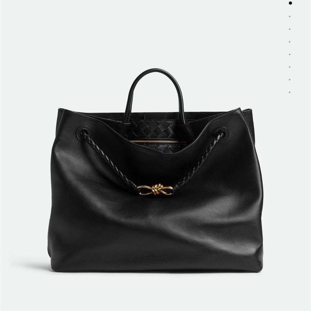Black Women’s Leather Tote Bag with Braided Handles